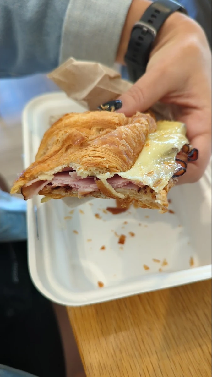 Ham & Cheese Croissant