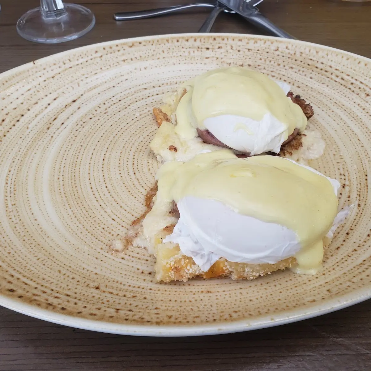 Eggs Benedict