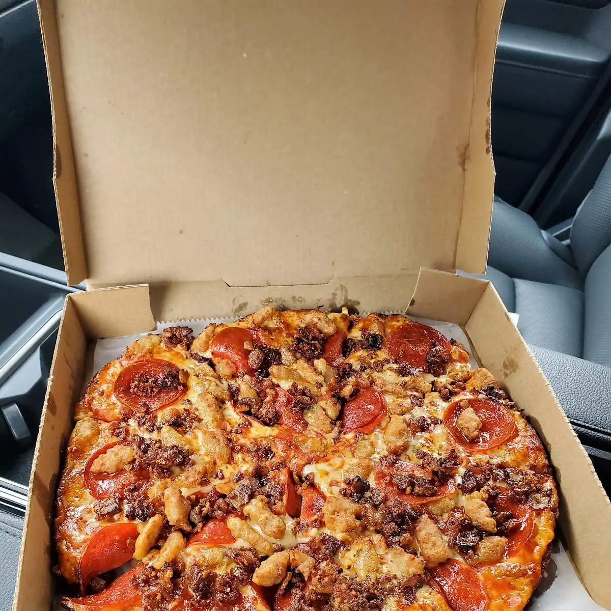 Pepperoni Bacon & Sausage Pizza