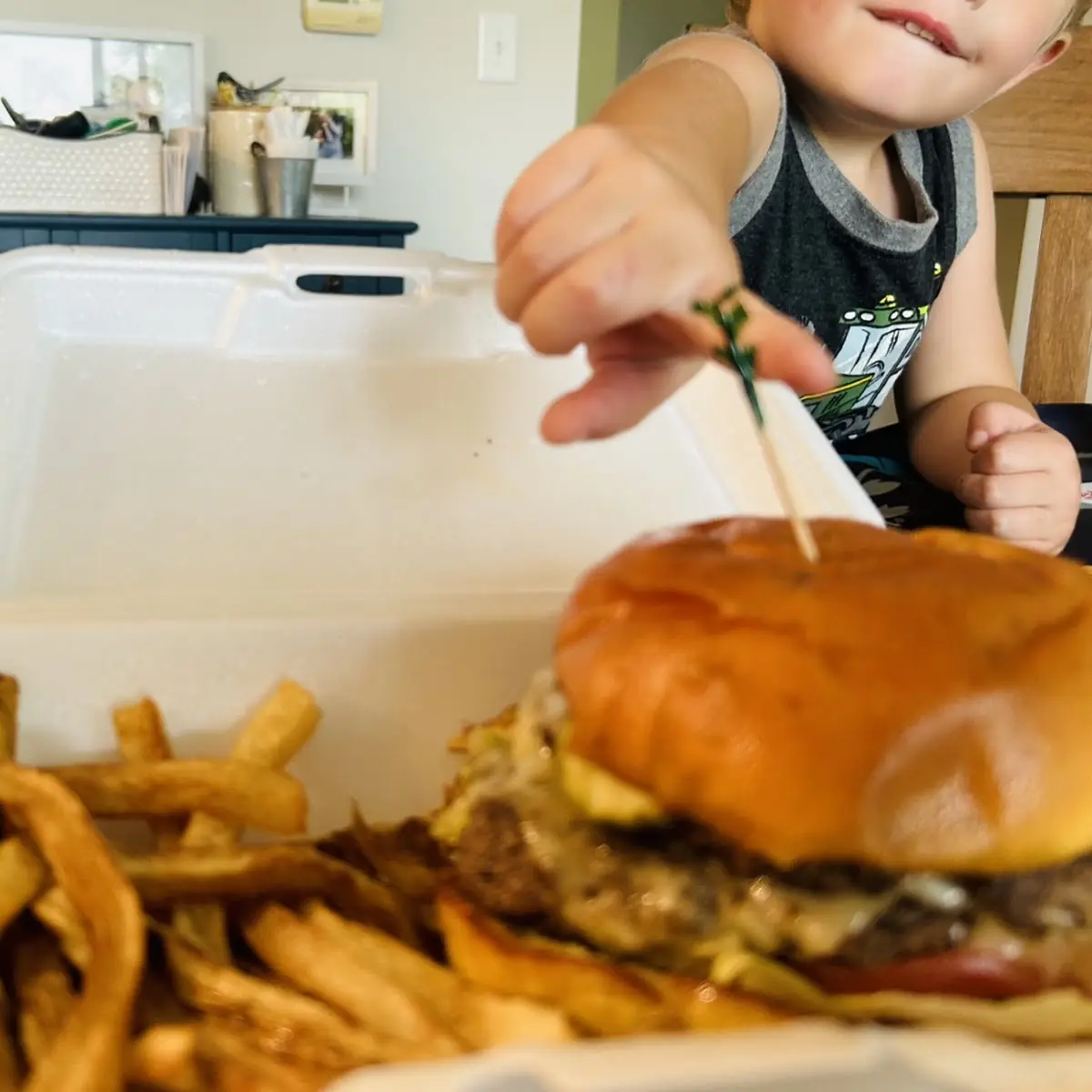 Double Cheeseburger Basket
