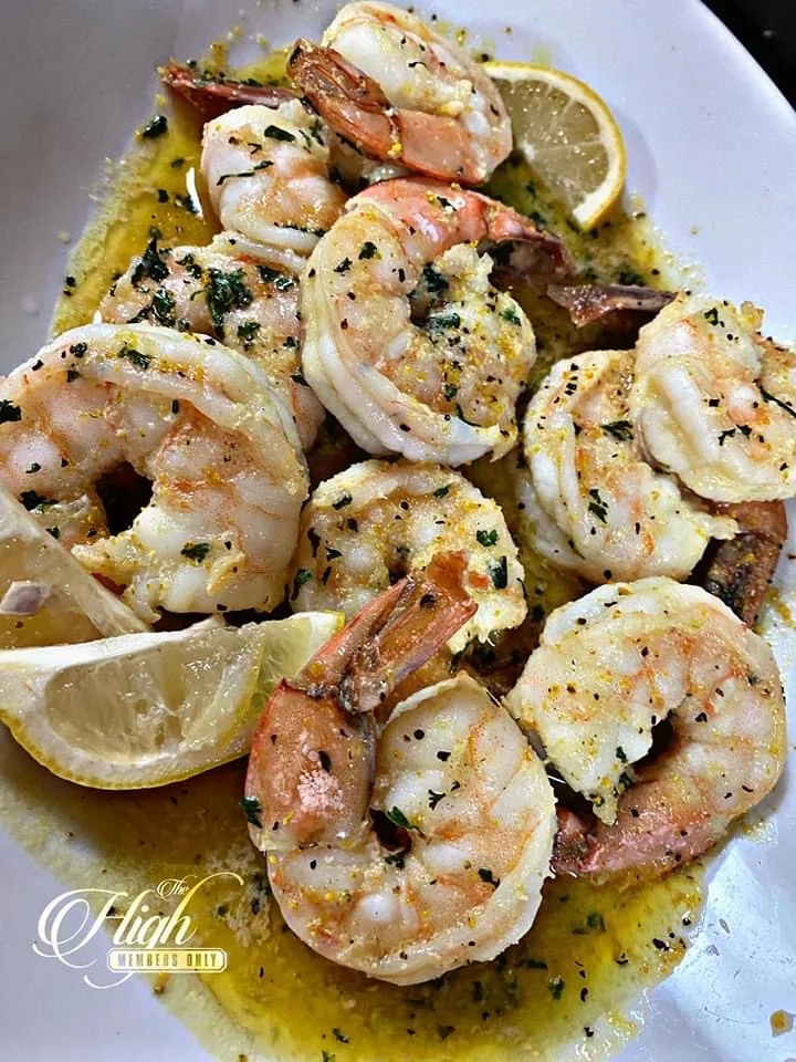 Garlic Lemon Pepper Steamed Shrimp