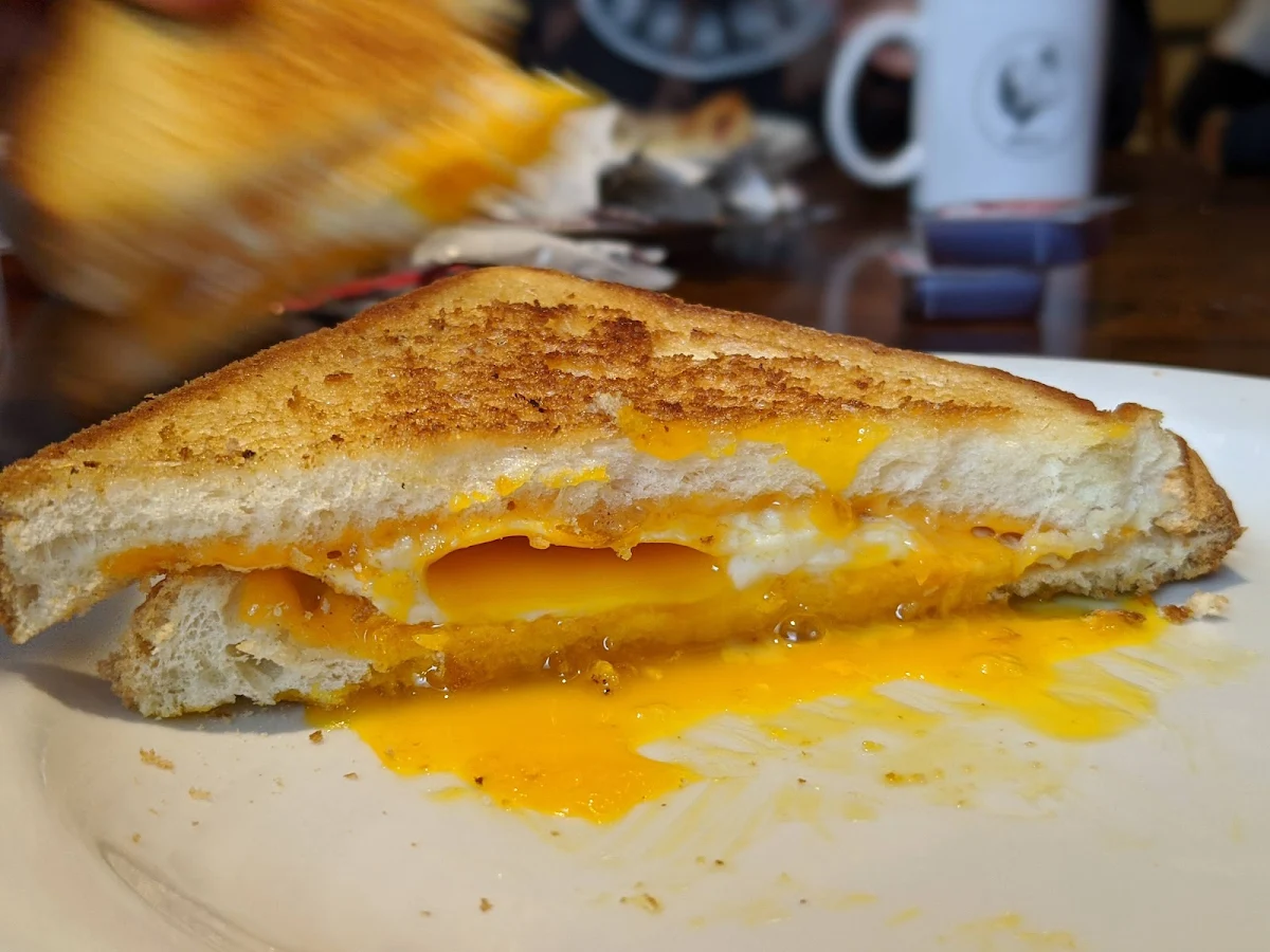 Fried Egg Grilled Cheese