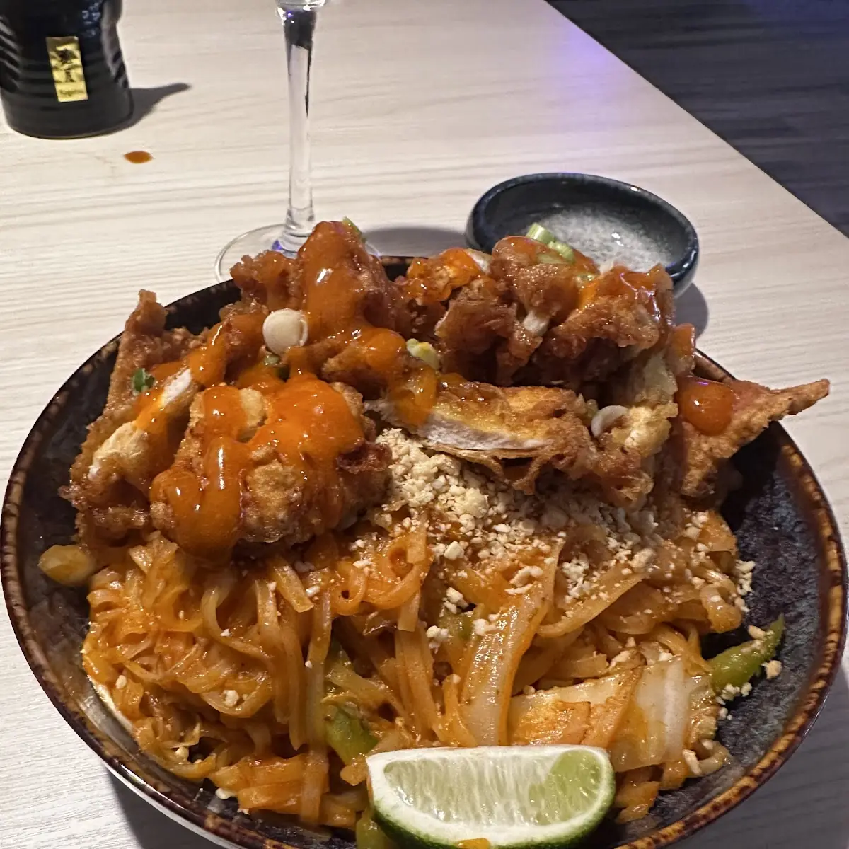 Crispy Chicken Pad Thai