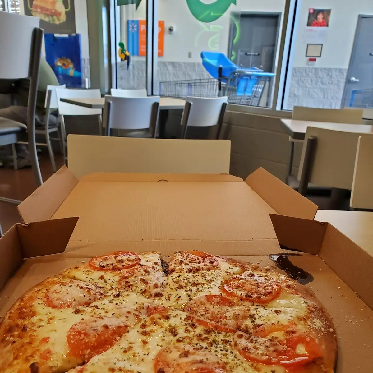 Simple Tomato and Cheese Pizza