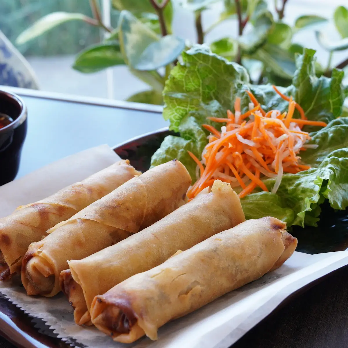Egg Rolls 4 pcs Chả Giò