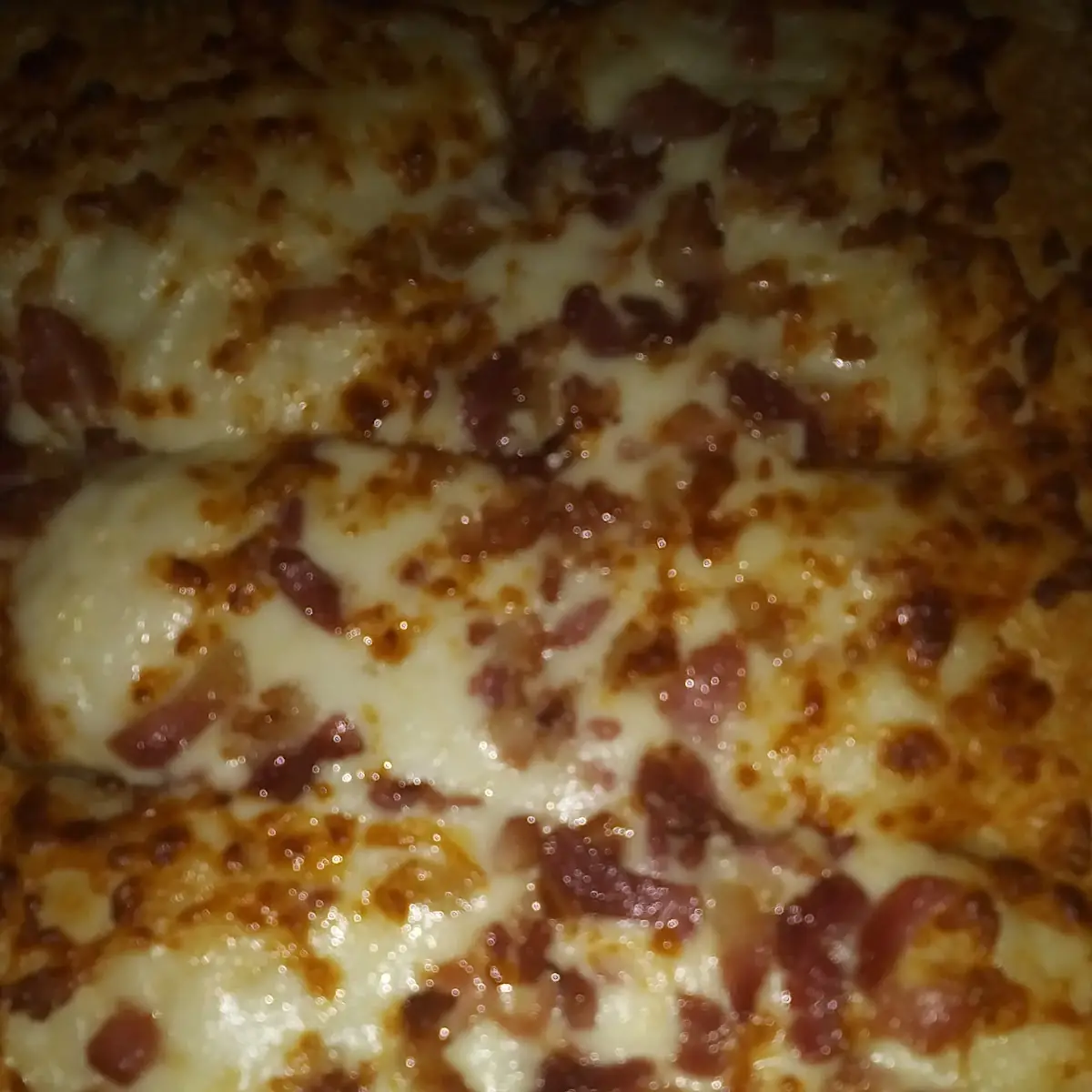 Bacon with Creamy Garlic Parmesan Sauce