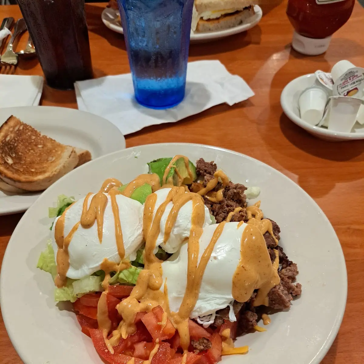 Haburger Breakfast Salad