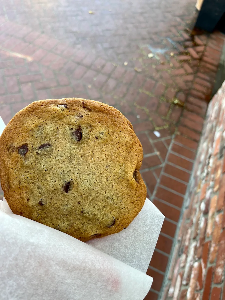 Chocolate Chip Cookie