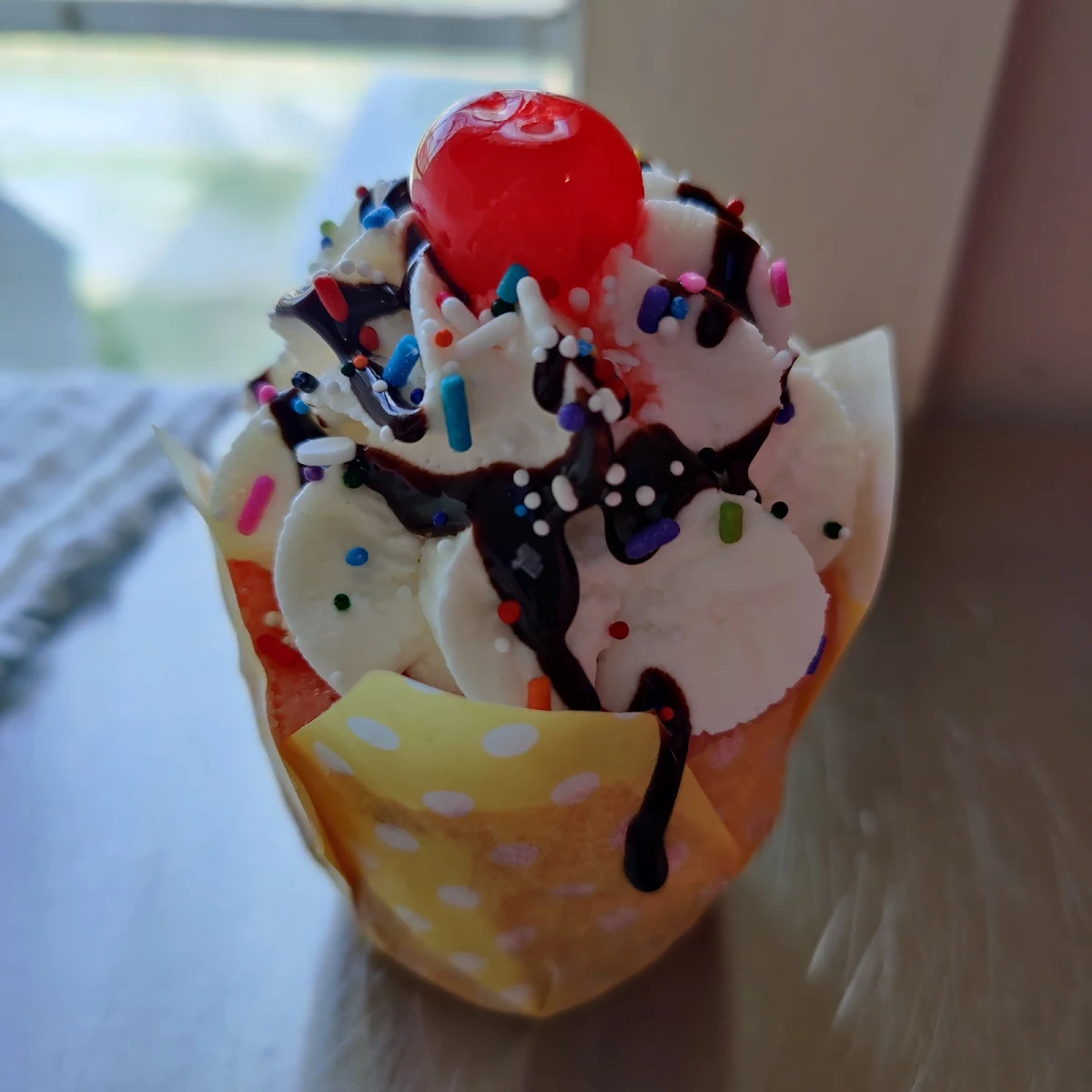 Banana Split Cupcake