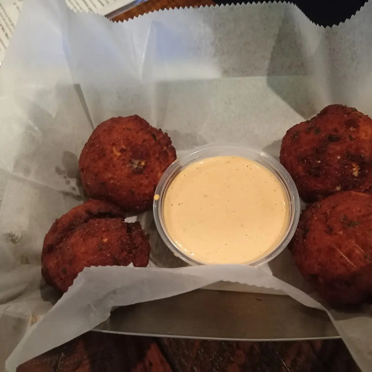 Spicy Mac and Cheese Balls