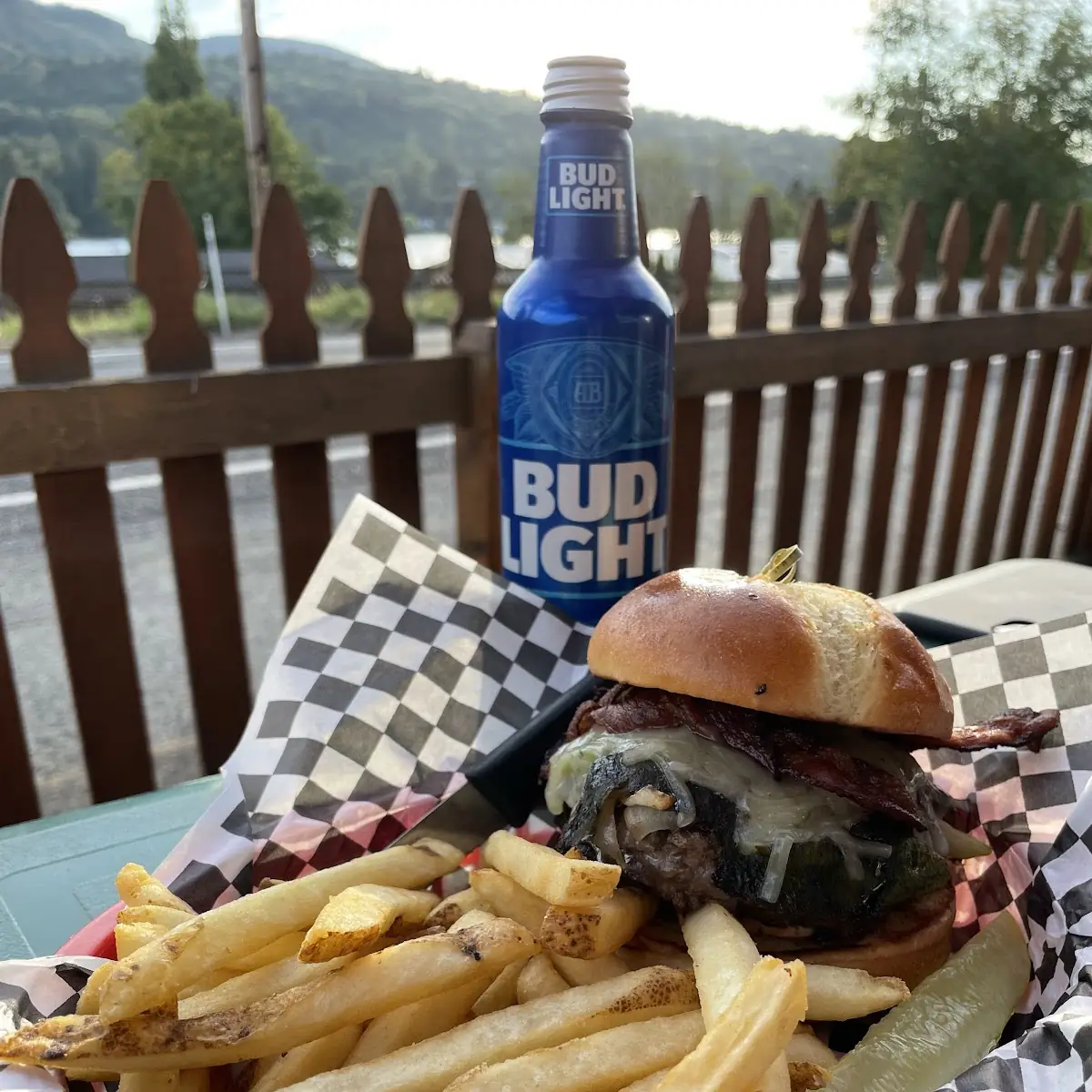 Bacon Cheeseburger