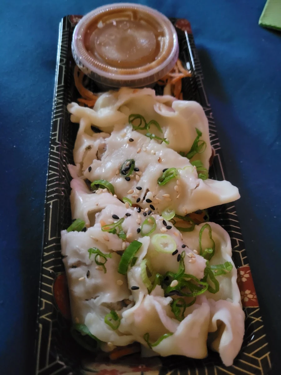 Dumpling Au Beurre D'arachide 4 Mcx Dumpling Au Beurre D'arachide 4 Mcx, Ahi Poke Laval