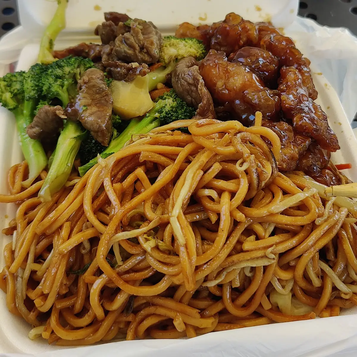 Combination Chow Mein