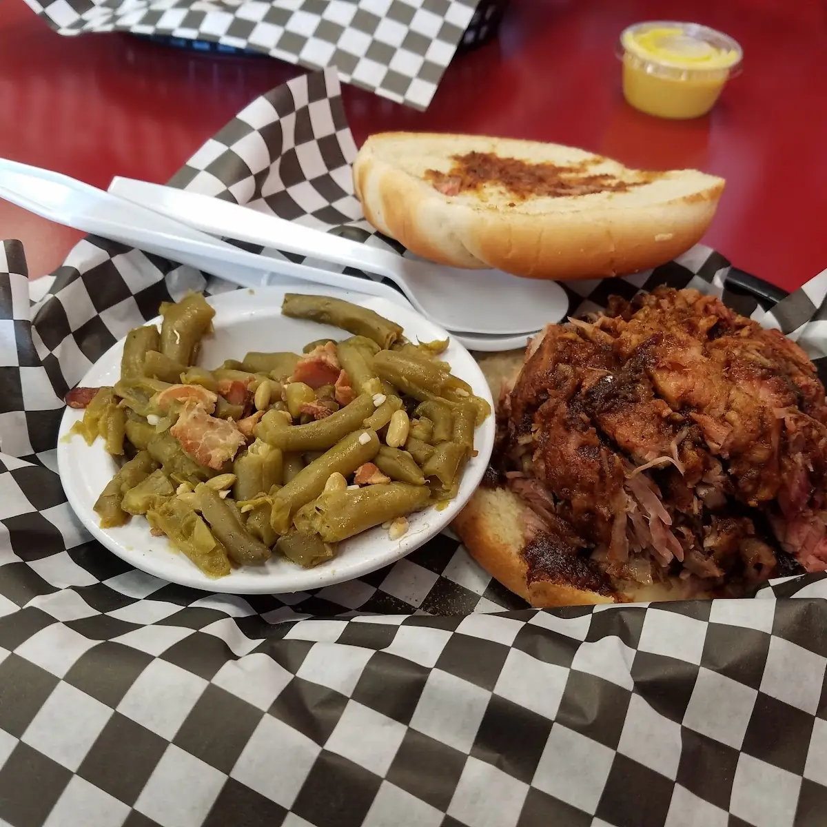 Jumbo Pork Sandwich with Green Beans