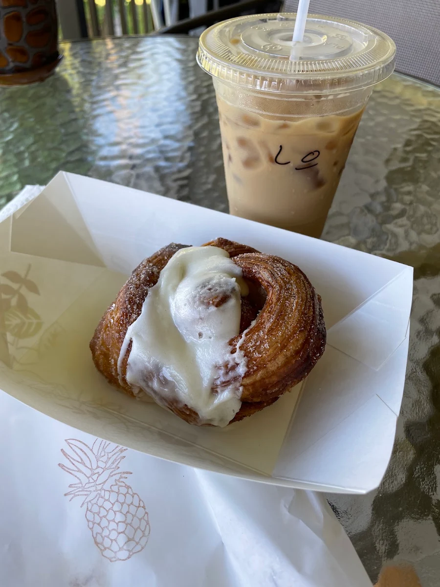 Latte & Cinnamon Roll