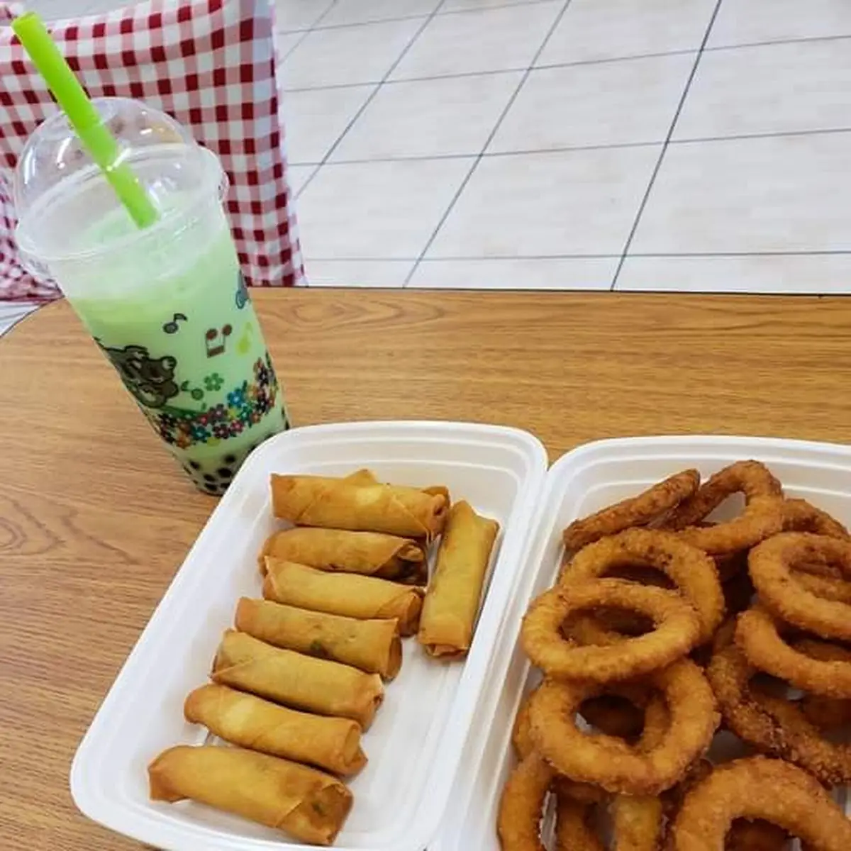 Spring Rolls and Onion Rings