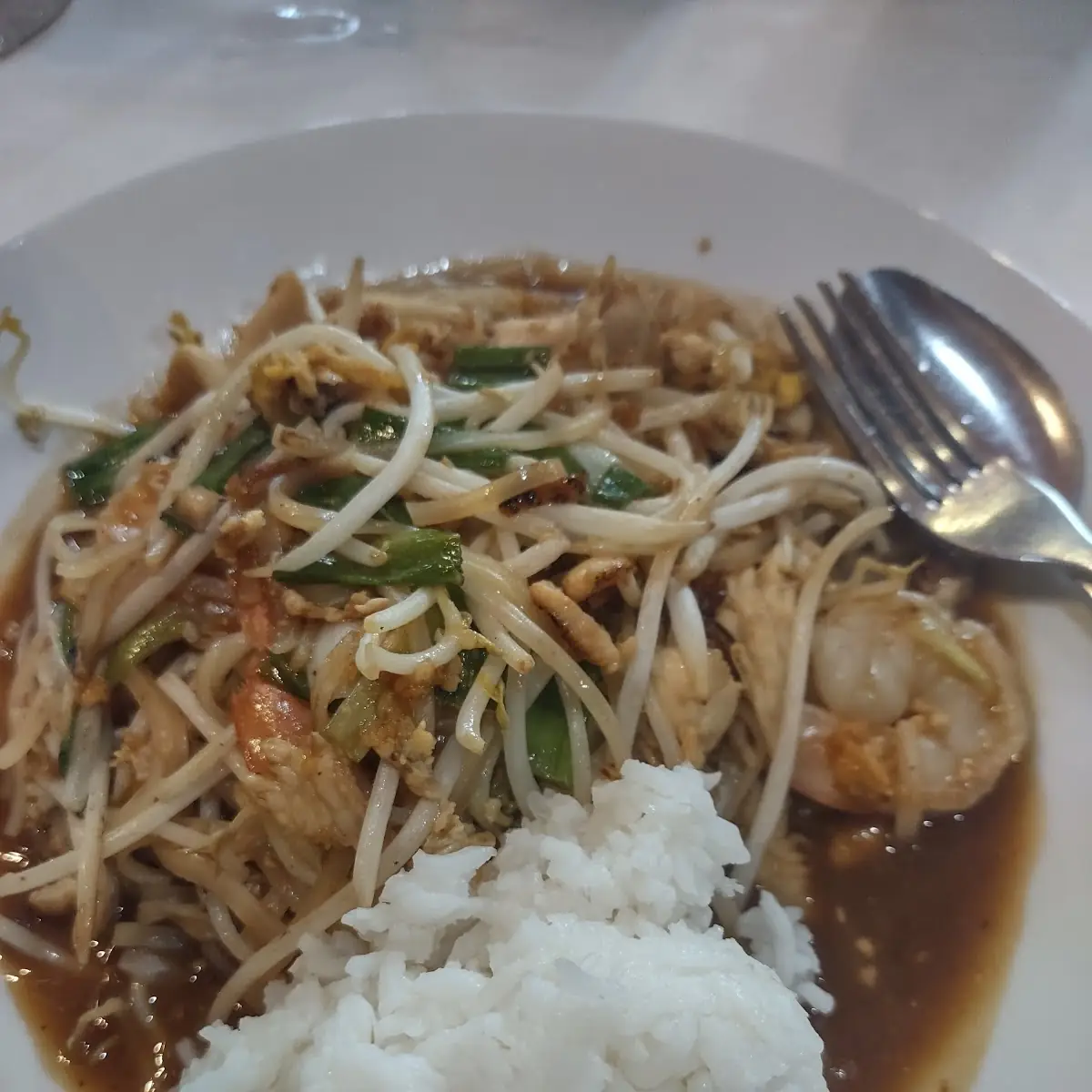 Chicken Pad Thai Noodles