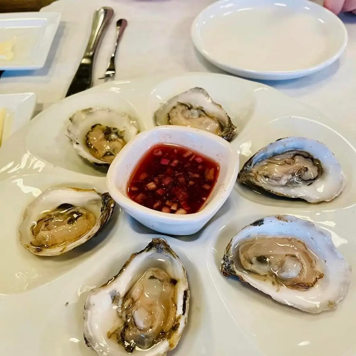 East Coast Oysters on the 1 2 Shell