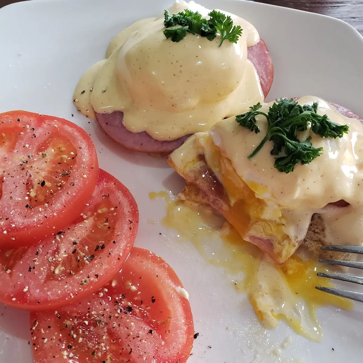Eggs Benedict