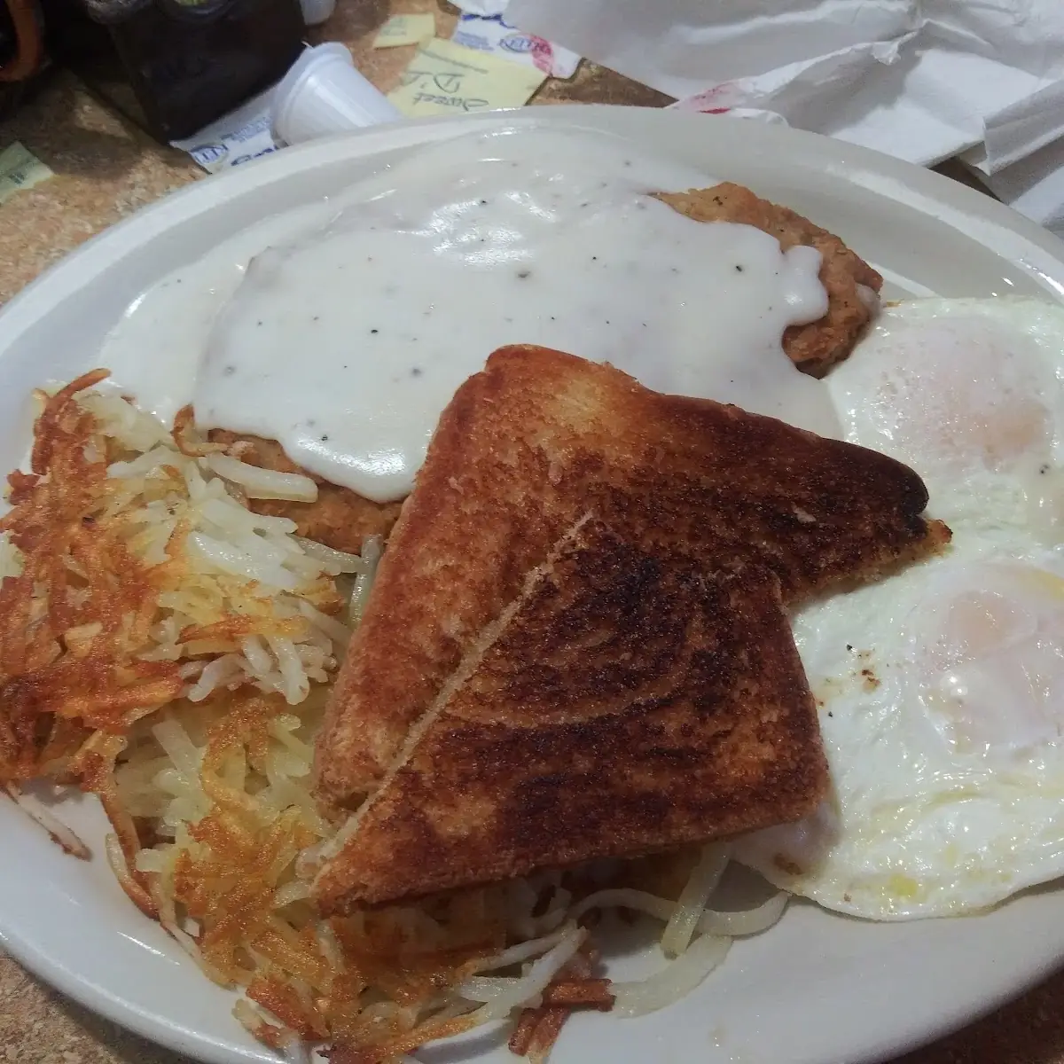 2 Eggs & Chicken Fried Steak