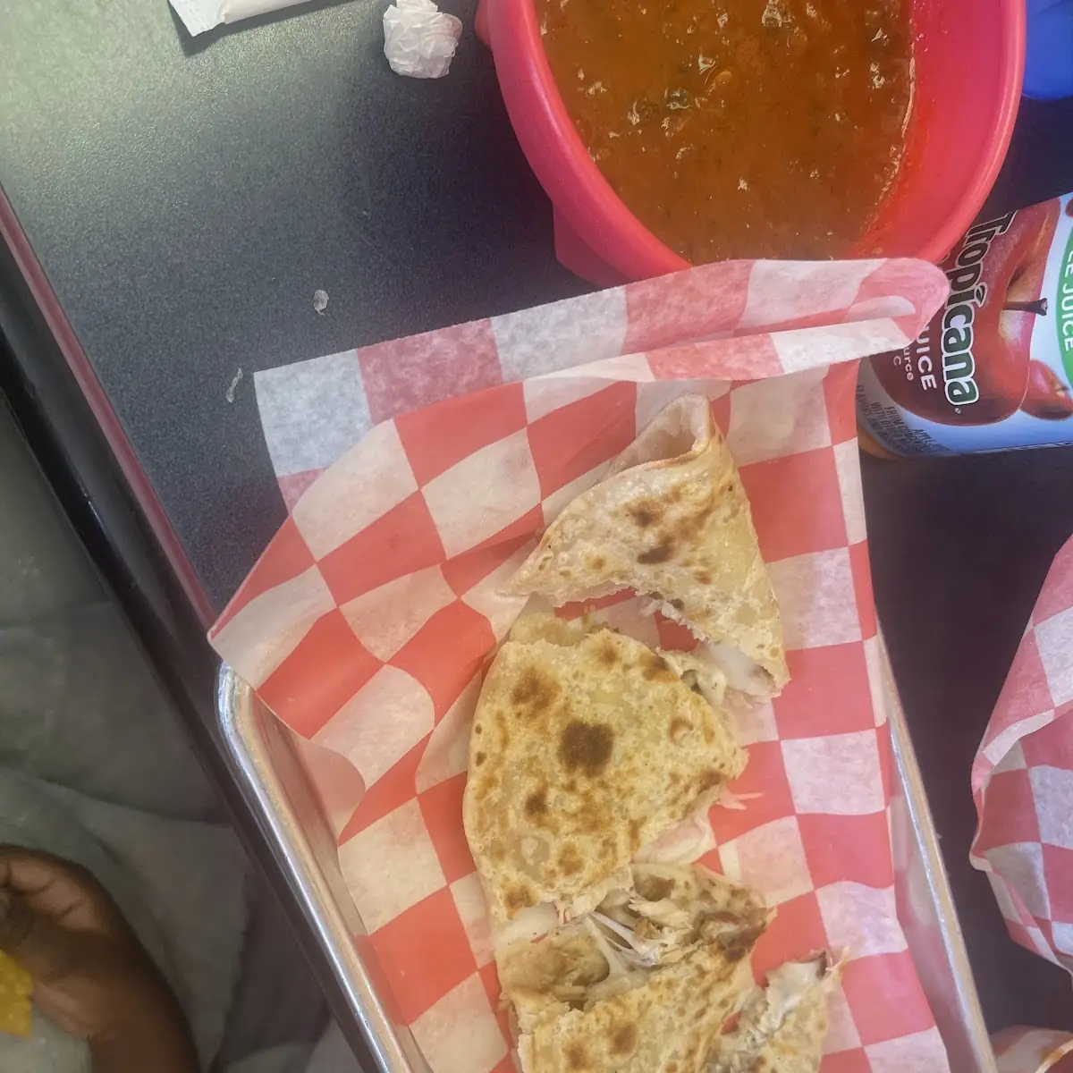 Kids Quesadilla De Pollo Chicken