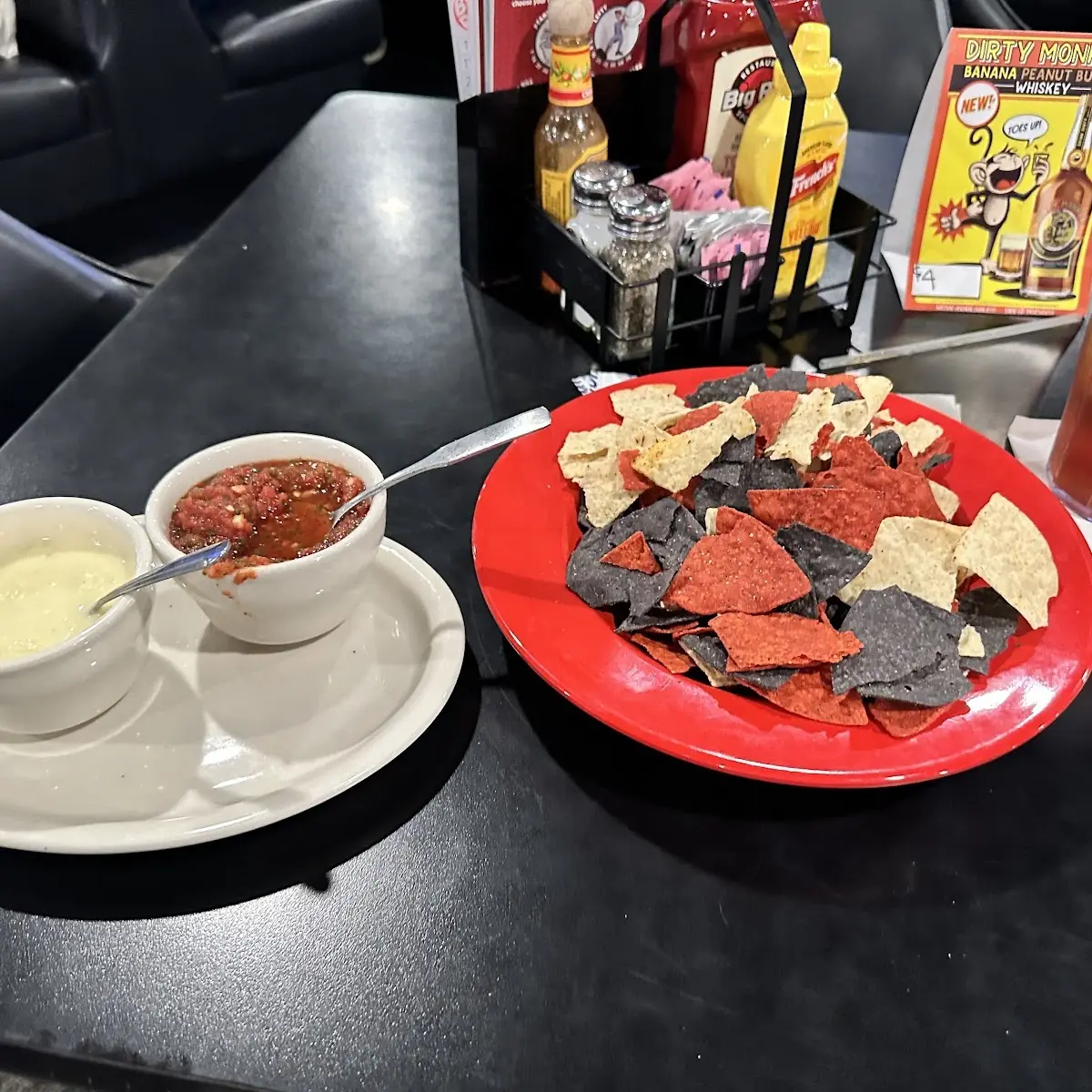 Chips & Queso