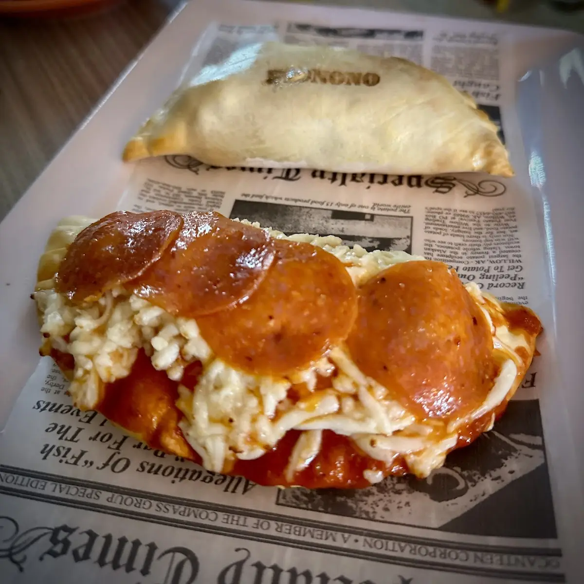 Empanada De Peperoni