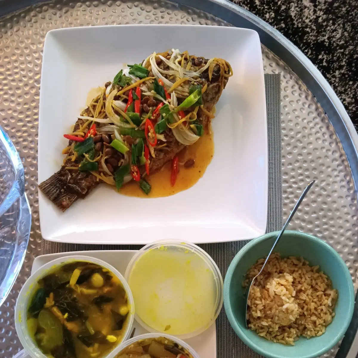 Fried Tilapia with Sweet Herbal Sauce