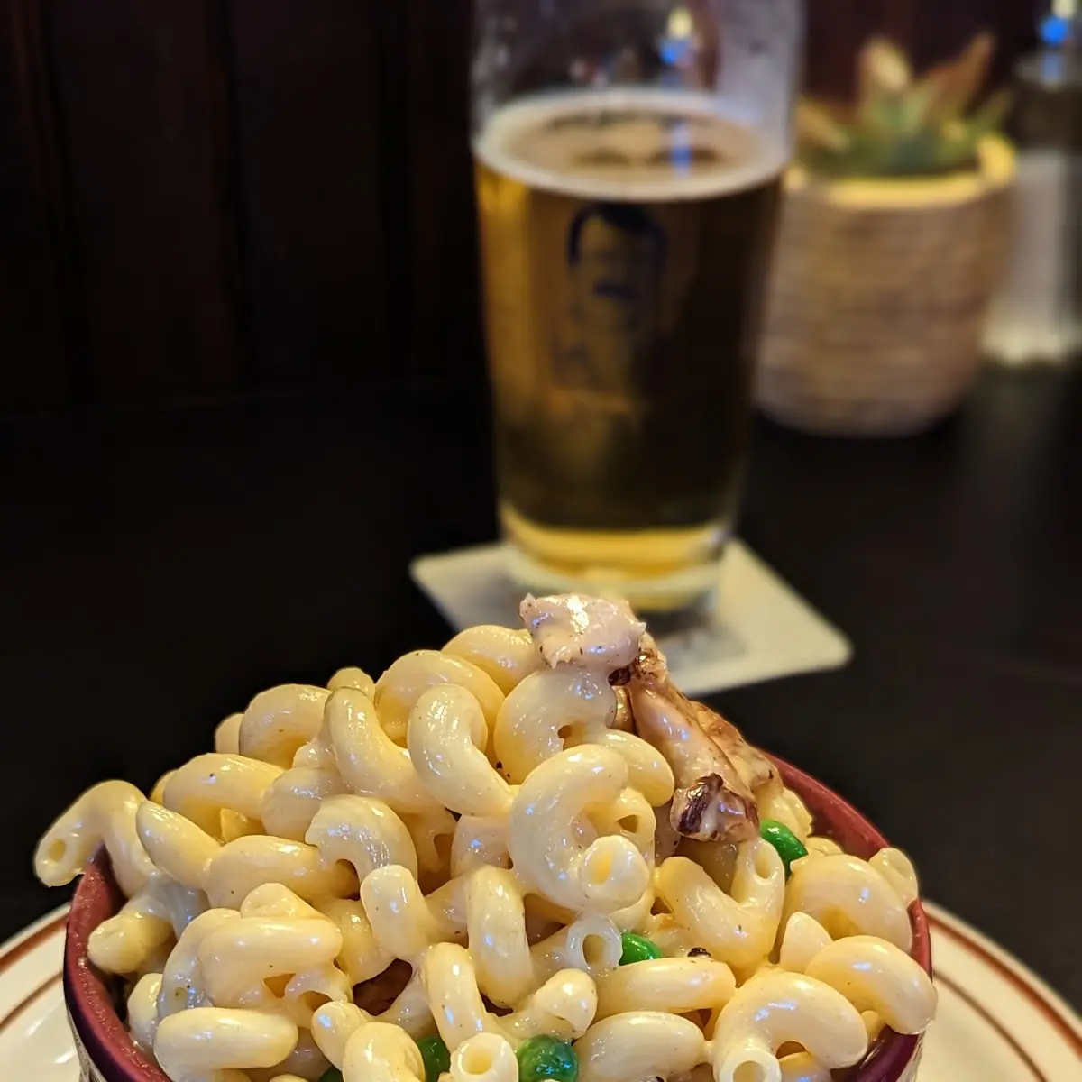 Creamy Mac and Cheese Bowl
