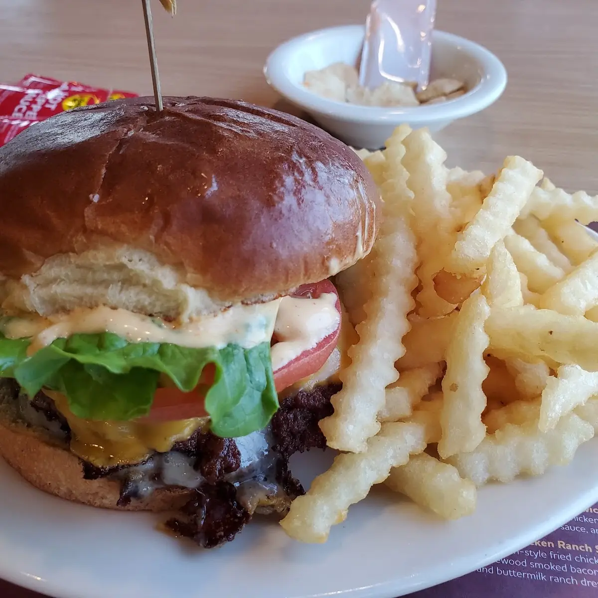 Double Cheeseburger w Fries