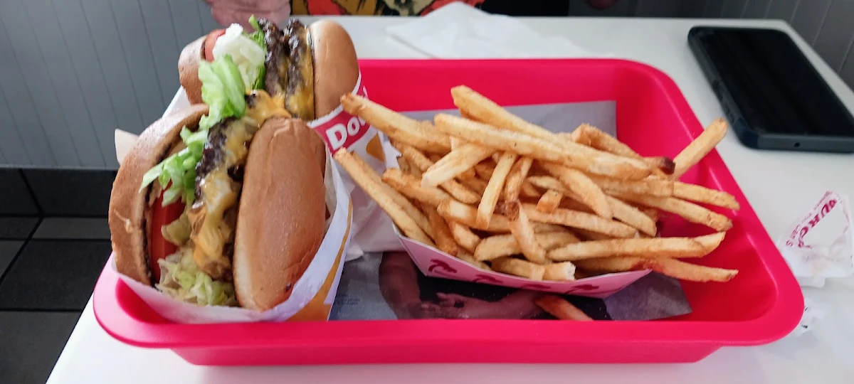 Cheeseburger Combo 2