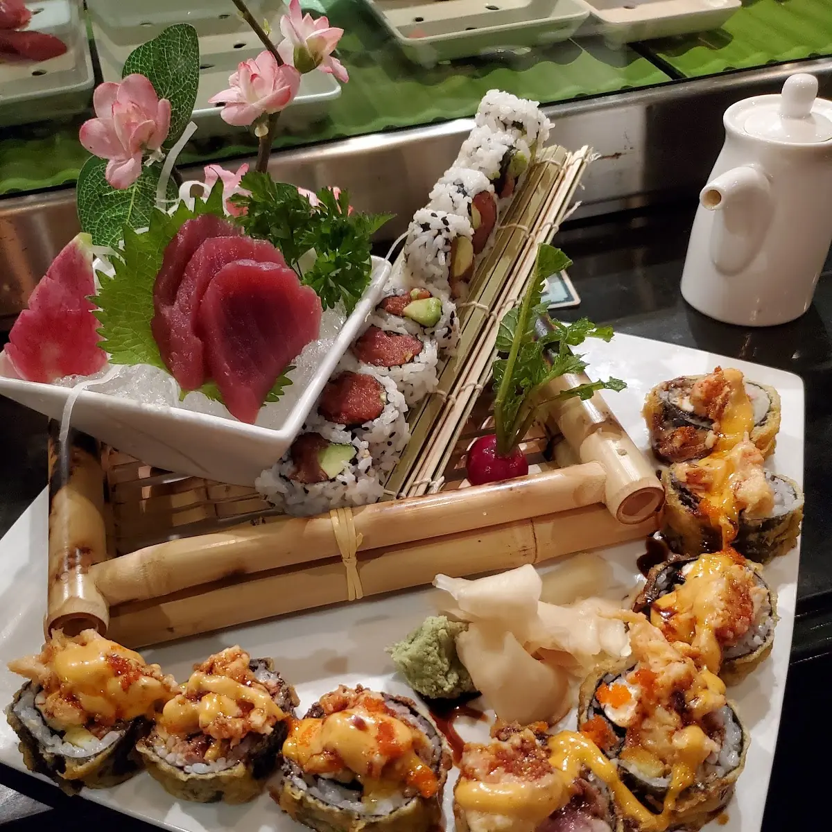 Spicy Tuna Roll Tuna Sashimi
