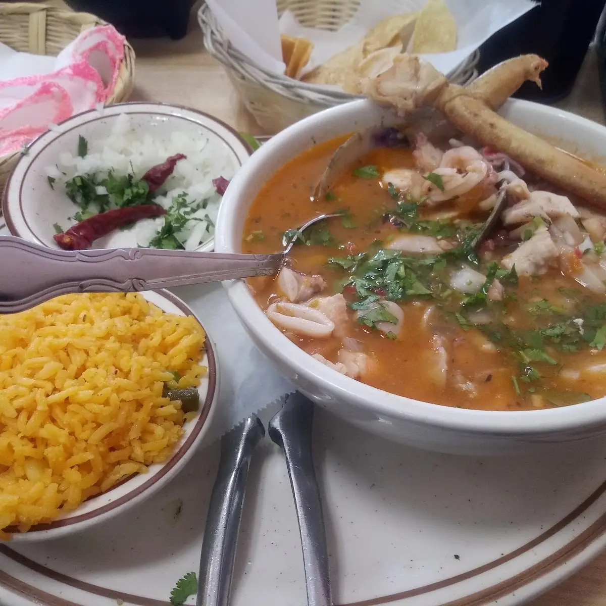Caldo Siete Mares