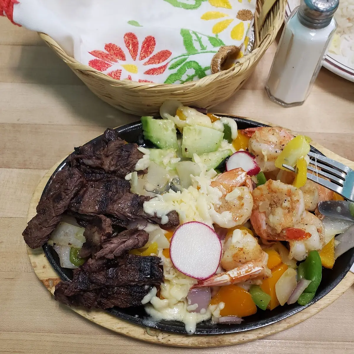 Fajitas Mar Y Tierra