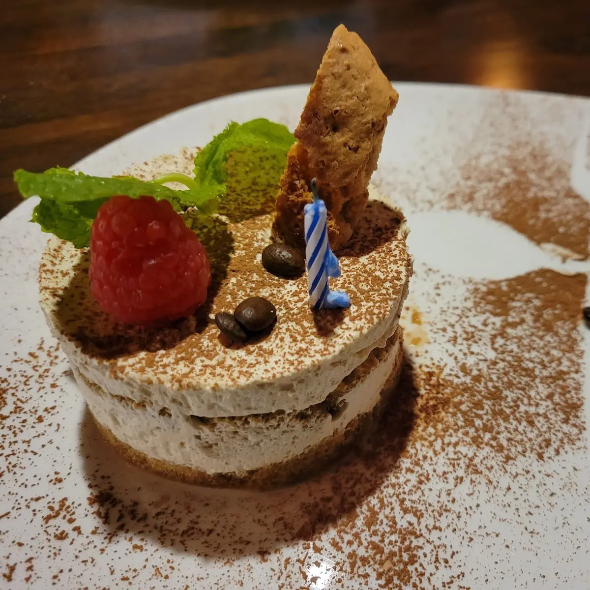 Tiramisu Cake