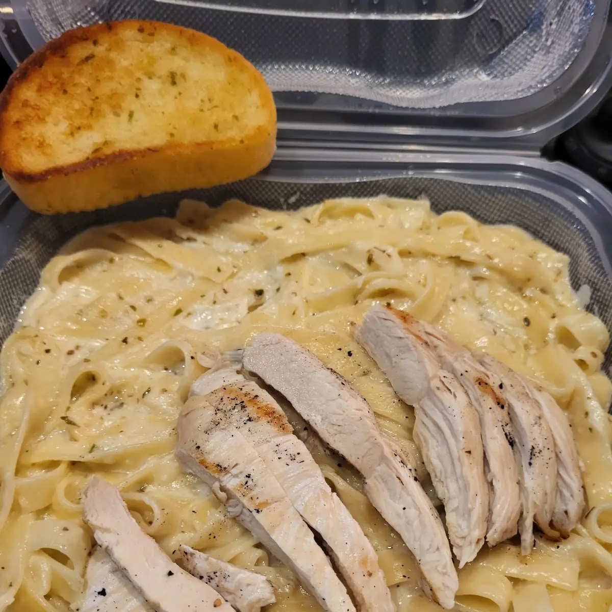 Chicken Fettuccine Alfredo