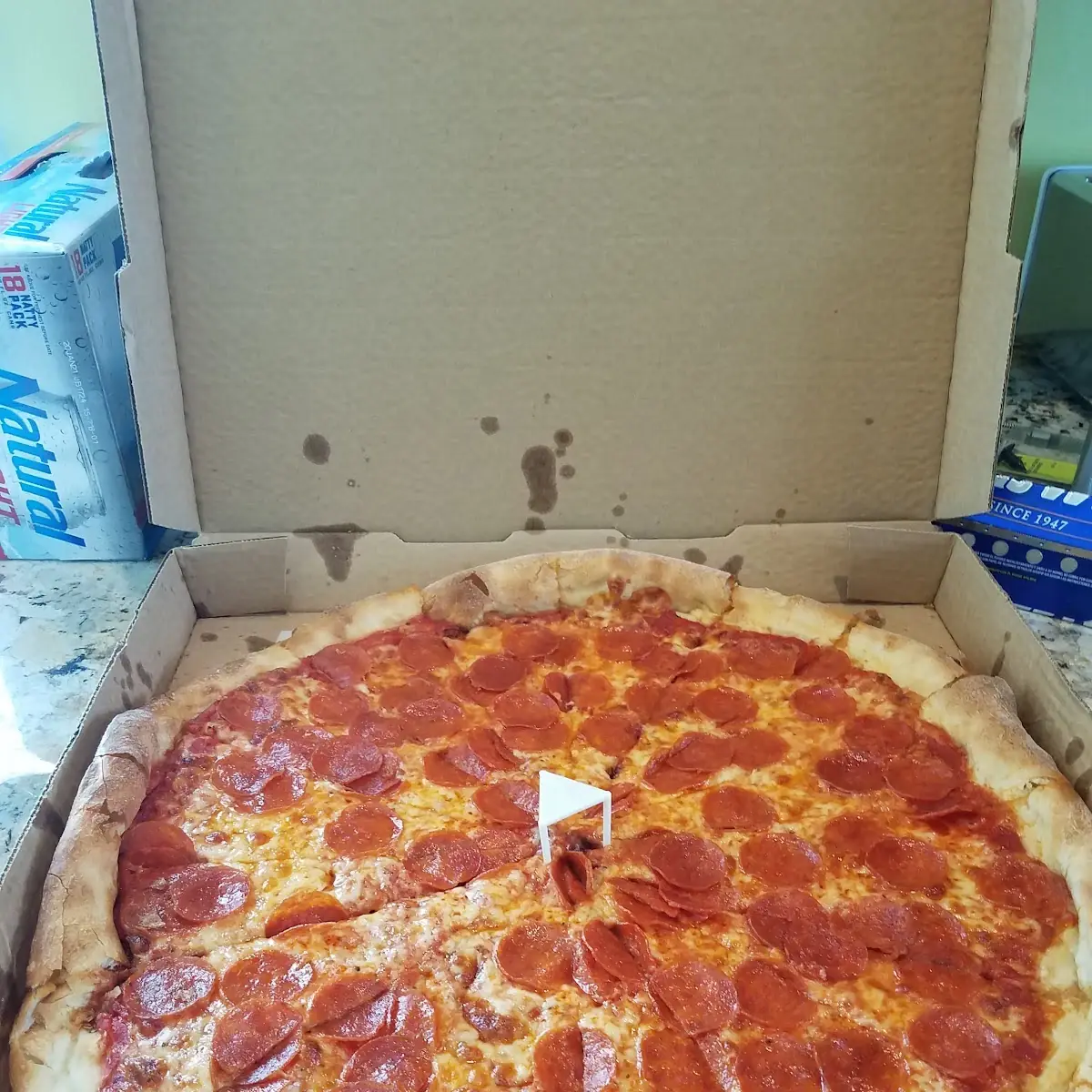 Large Pepperoni Pizza 4x