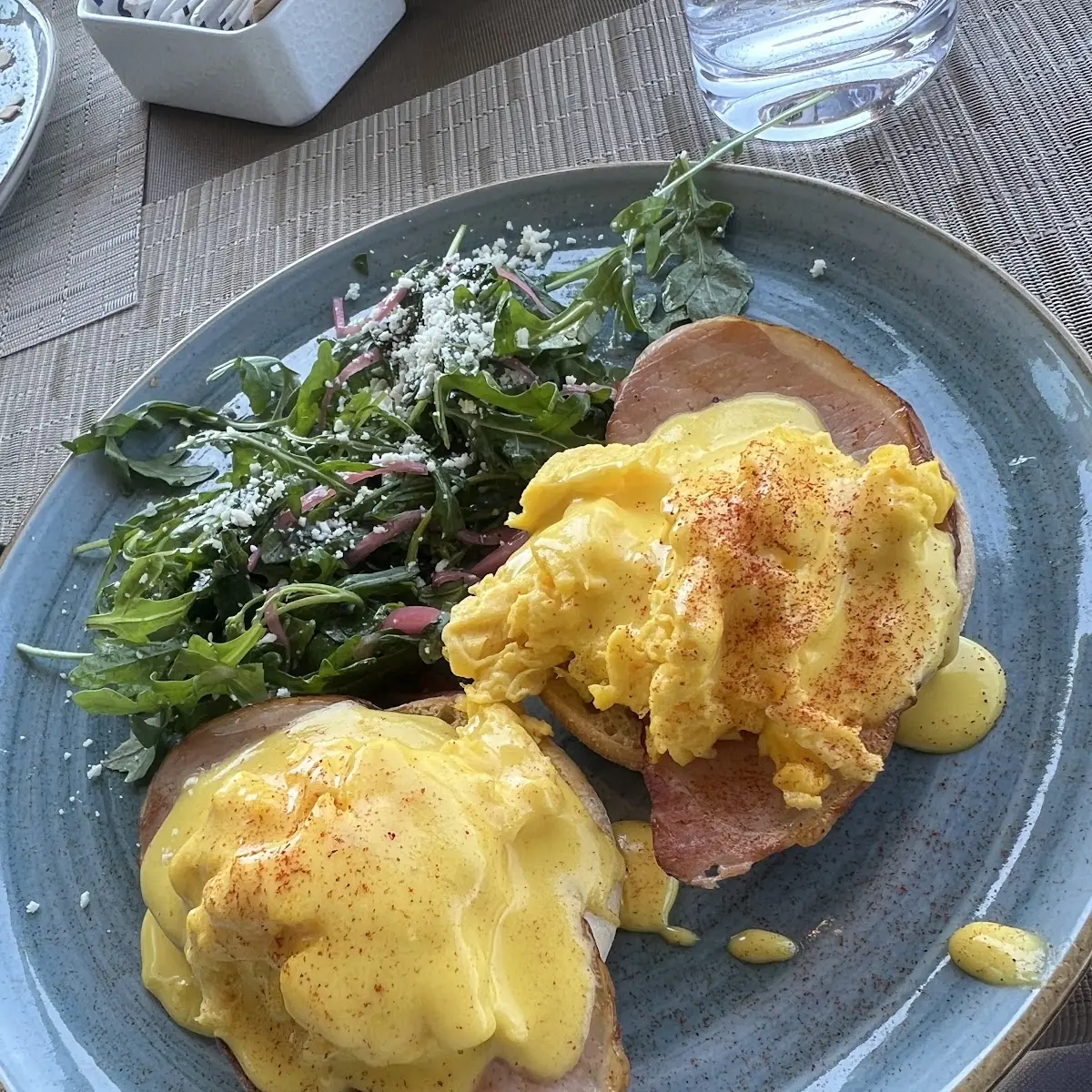 Eggs Benedict