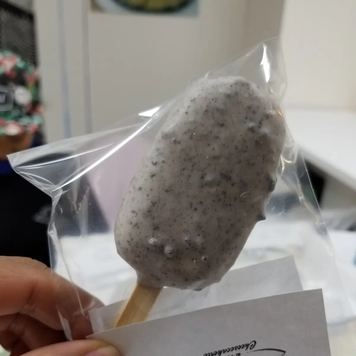 Cookies & Cream Cake Pops