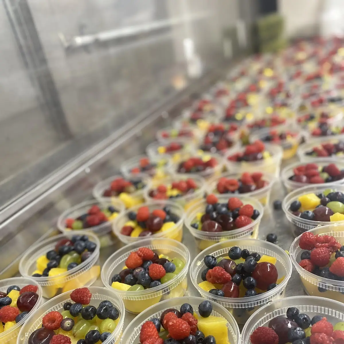 Fresh Seasonal Fruit Cup