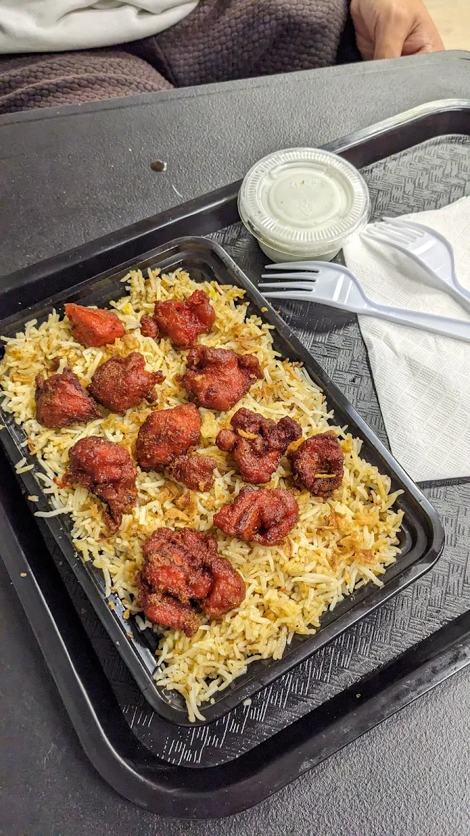 Aromatic Boneless Chicken Biryani