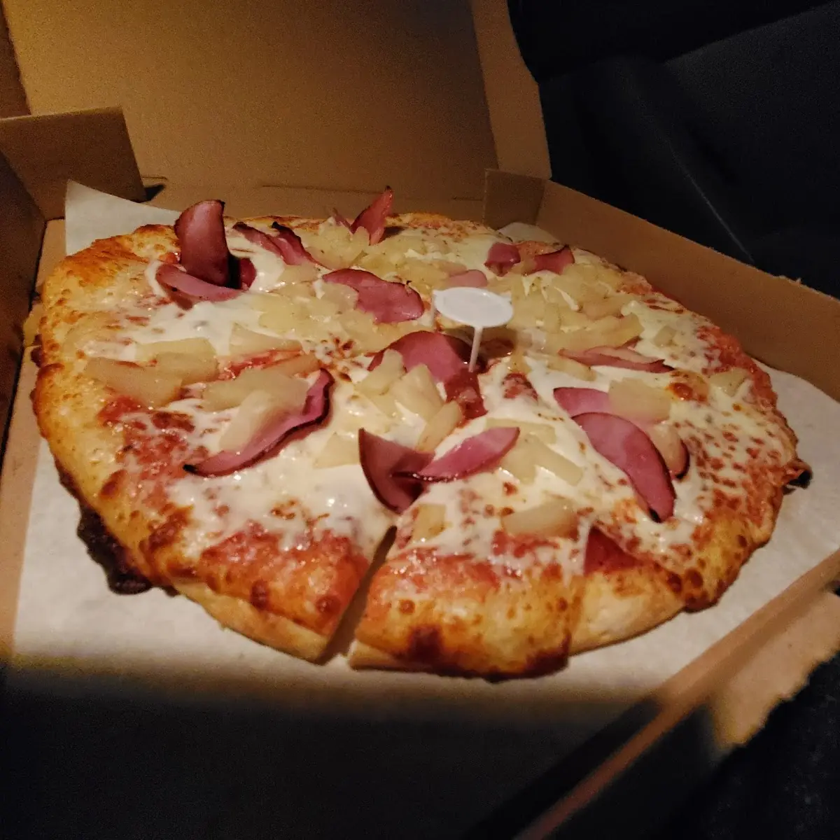Hawaiian Pizza