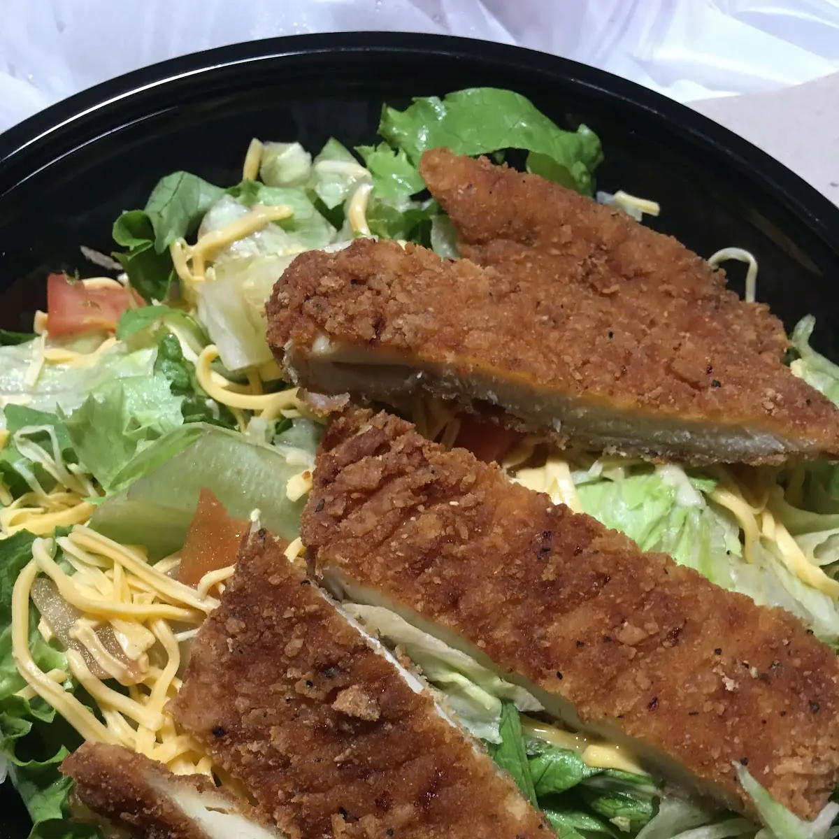 Crispy Chicken Entrée Salad