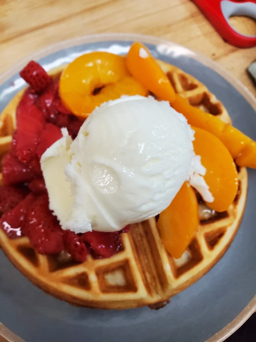Berry Waffle