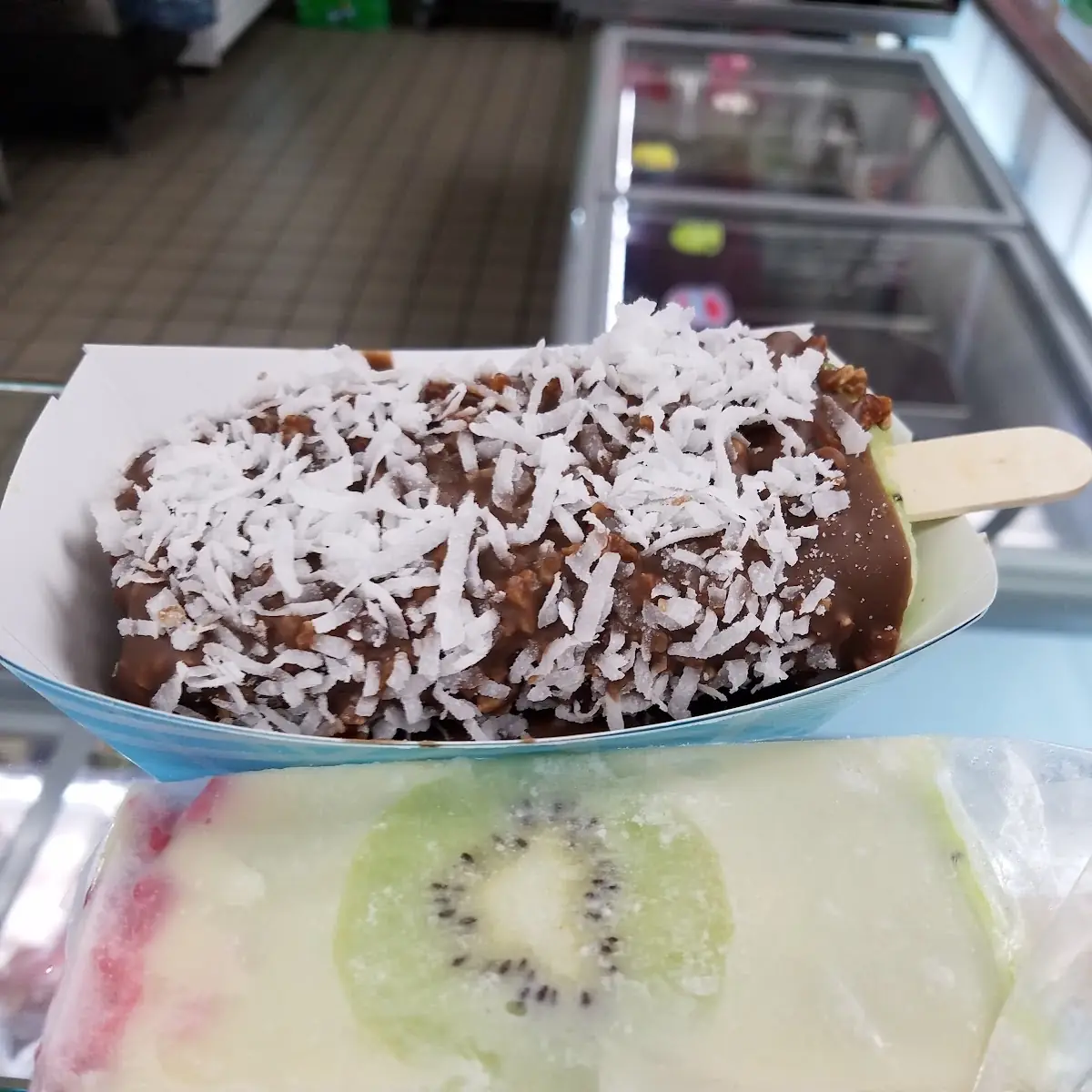 Milk Chocolate with Coconut