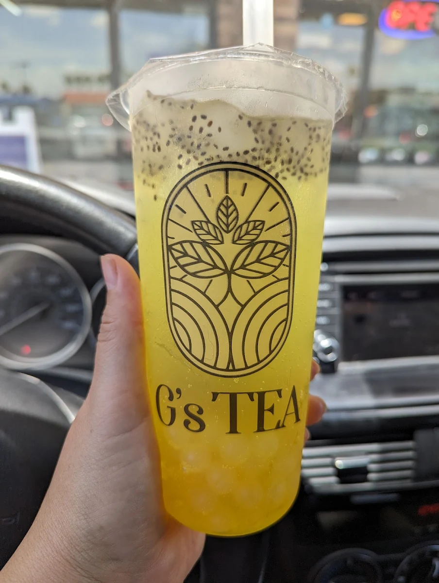 Pineapple Lychee Chia Seeds Soda
