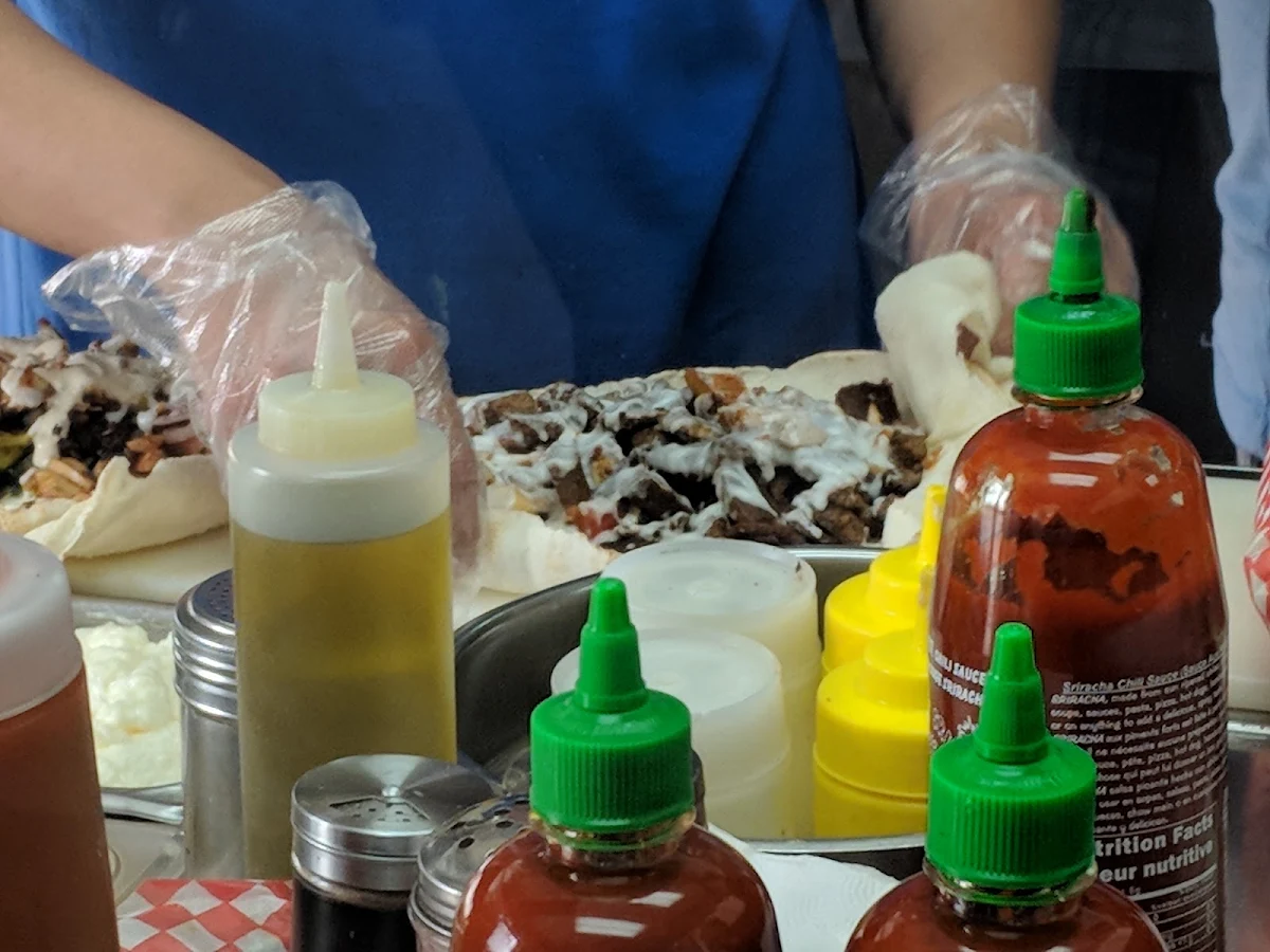 Trio Shawarma, Shawarma Palace- 17 AVE SE