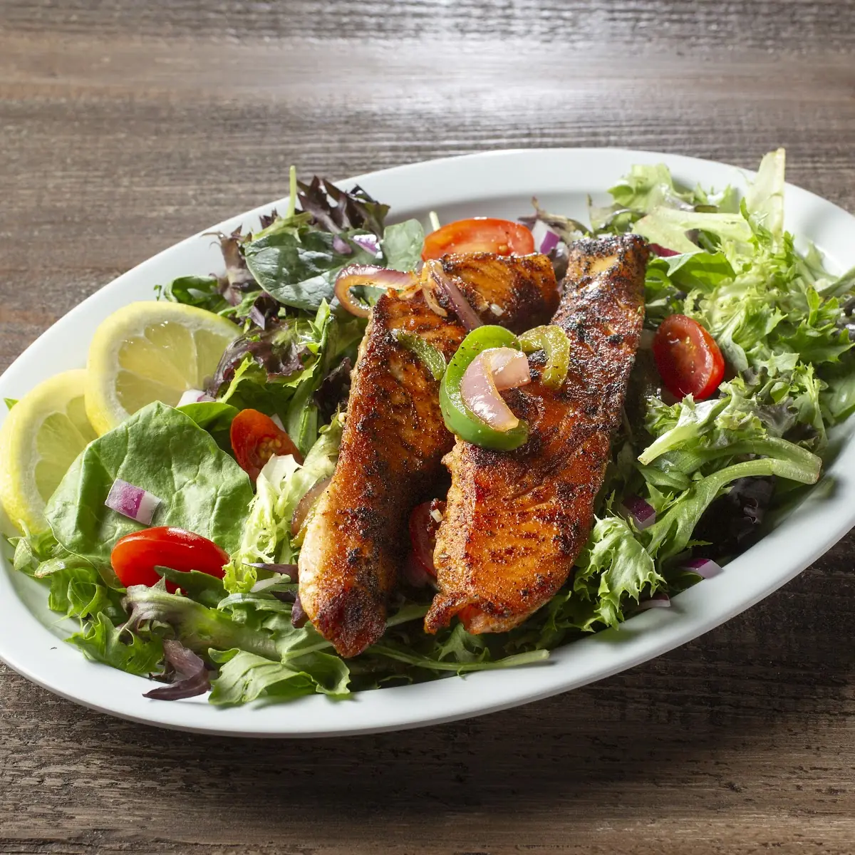 Grilled Salmon Salad