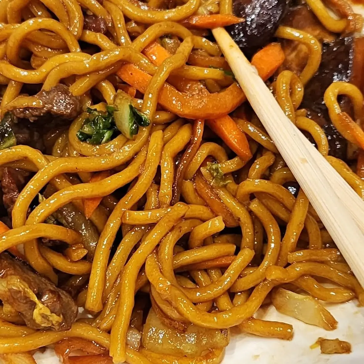 Beef Lo Mein