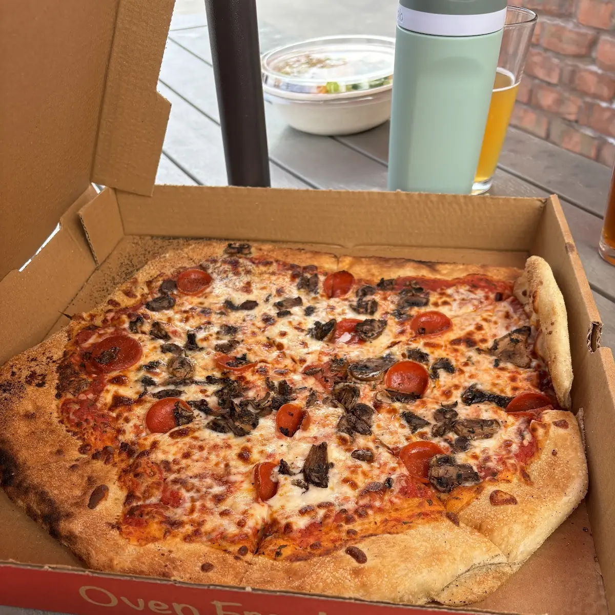 Pepperoni & Mushroom Pizza